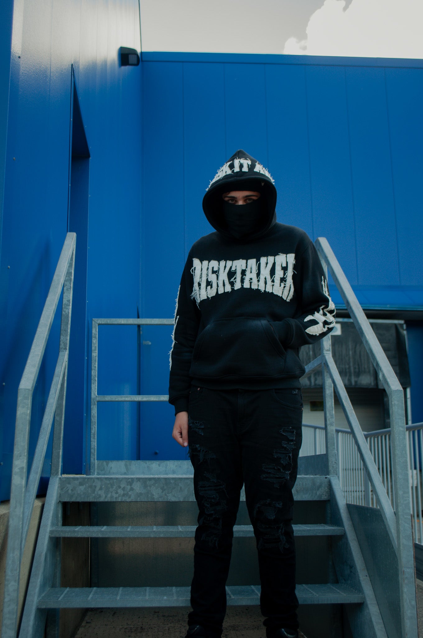 “RISK IT ALL” WHITE HOODIE